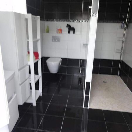 Chambre Avec Salle De Bain Privatisee Avec Petit Dejeuner Compris Auxonne Buitenkant foto